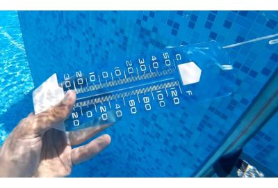 Qual è la temperatura ideale dell'acqua della piscina?